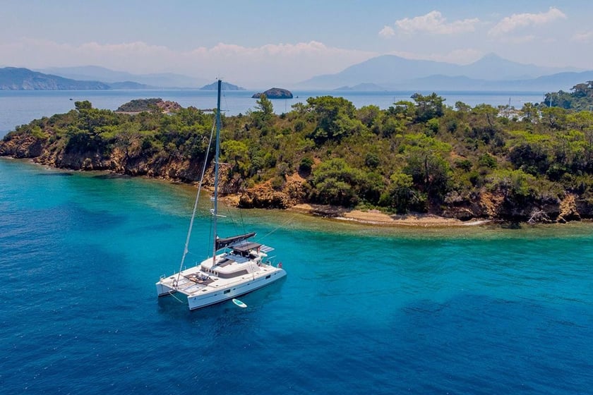 Fethiye Catamaran Cabine 4  8  slaapplaatsen 8  gasten 15.24 m Lijstnummer: #10010 5