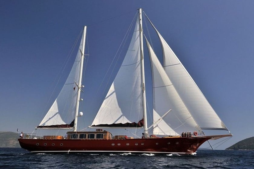 Marmaris Gulet 5 cabin 10 berths 10 guests 35 m Listing Number: #10072 2
