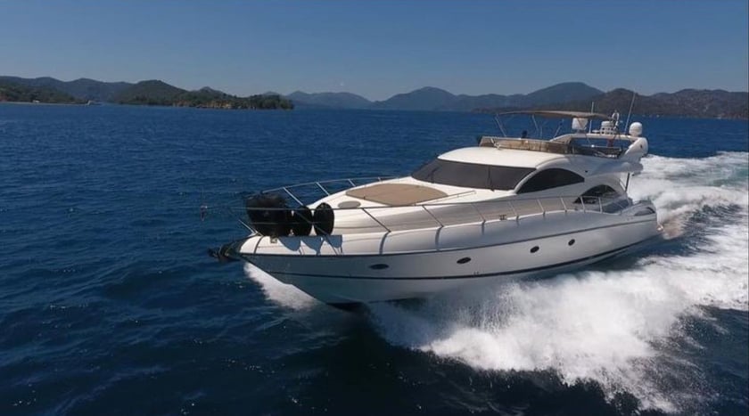 Göcek Yacht a motore cabina 4  cuccette 8  8  ospiti 24 m Numero dell'inserzione: #10184 5