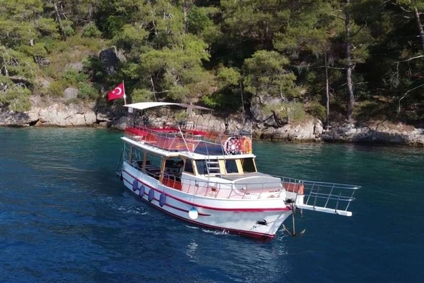 Fethiye Gulet   Seyir 27 kişi 13.5 m İlan No: #10313