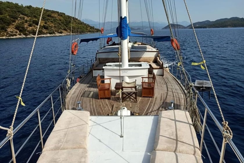 Gocek Gulet 6 cabin 12 berths 12 guests 29 m Listing Number: #10317 4