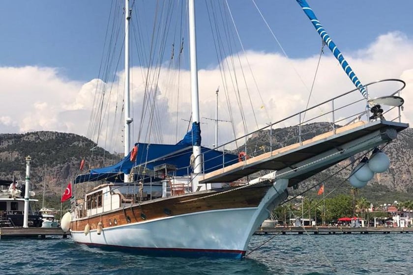 Gocek Gulet 6 cabin 12 berths 12 guests 29 m Listing Number: #10317 2
