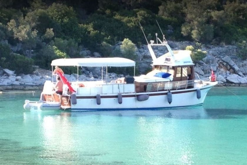 Marmaris Gulet 1 kabin  Seyir 12 kişi 13 m İlan No: #10340 2