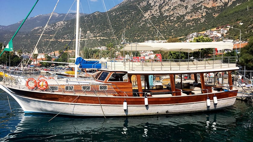 Kas Goleta   40  invitados 18 m Número de anuncio: #10369 3