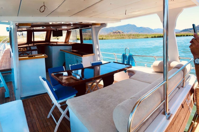 Göcek Gulet 2 kabin Konaklama 4 kişi Seyir 10 kişi 14.3 m İlan No: #10391 5