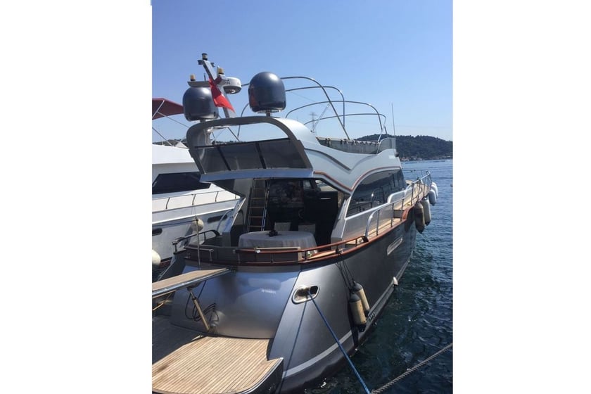 Bebek Motorjacht   15  gasten 18 m Lijstnummer: #10437