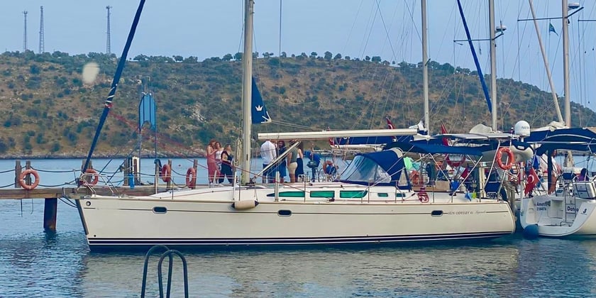 Bodrum Zeilboot Cabine 3  6  slaapplaatsen 6  gasten 43 ft Lijstnummer: #10606 2