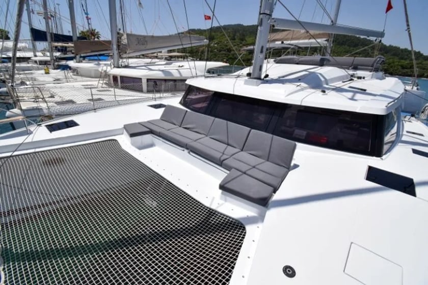 Marmaris Catamarano cabina 5  cuccette 10  10  ospiti 13.45 m Numero dell'inserzione: #10642 5