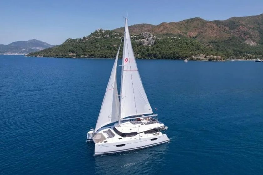 Marmaris Catamarano cabina 5  cuccette 10  10  ospiti 13.45 m Numero dell'inserzione: #10642