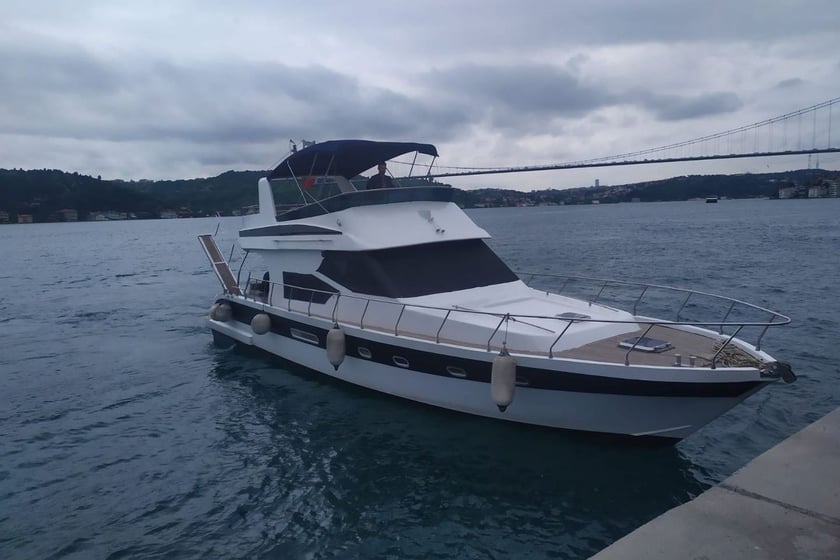 Bebek Motoryat   Seyir 10 kişi 16 m İlan No: #10645 2