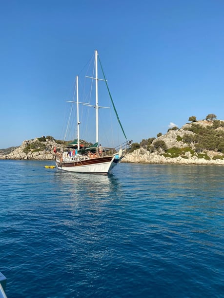 Antalya Gulet Cabine 6  Couchettes 12  Invités 12  23 m Numéro de l'annonce: #10660 3