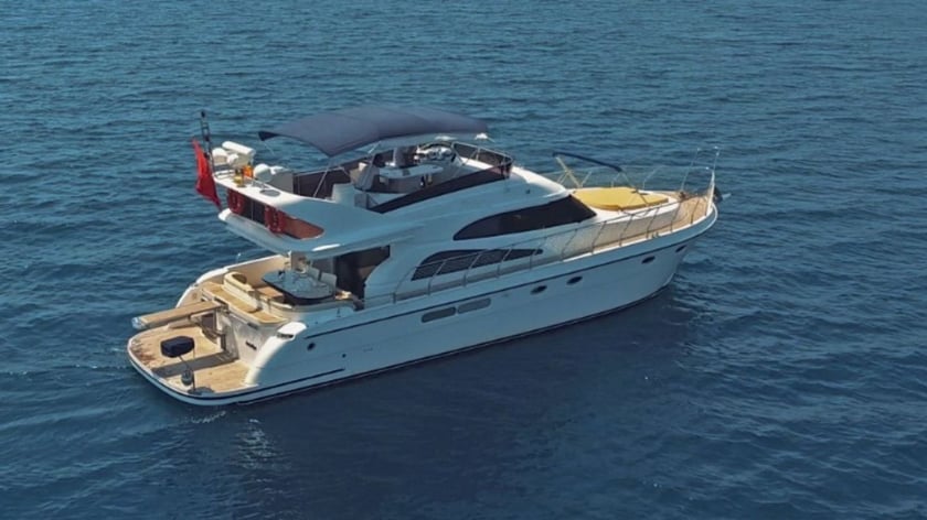Antalya Motoryat 2 kabin Konaklama 4 kişi Seyir 12 kişi 18 m İlan No: #10664 5