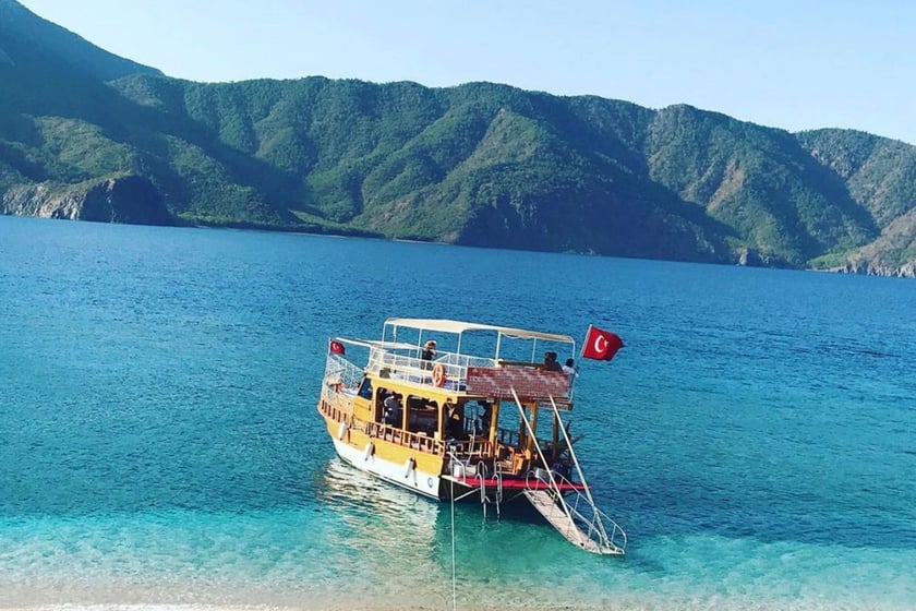 Antalya Gulet   Seyir 35 kişi 12 m İlan No: #10676