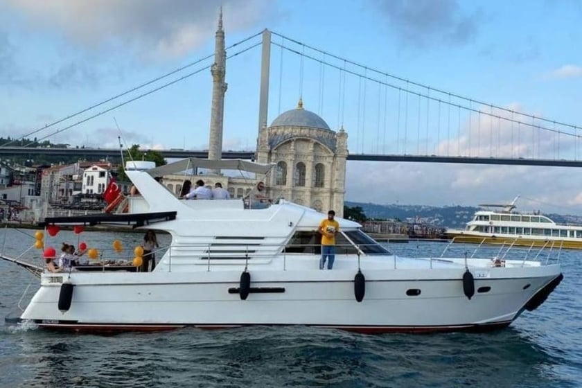 Halic Motoryacht   12 Gäste 17 m Nummer des Inserats: #10710