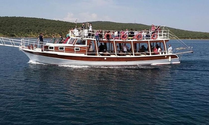 Ayvalik Gulet   45 guests 46.5 m Listing Number: #10716