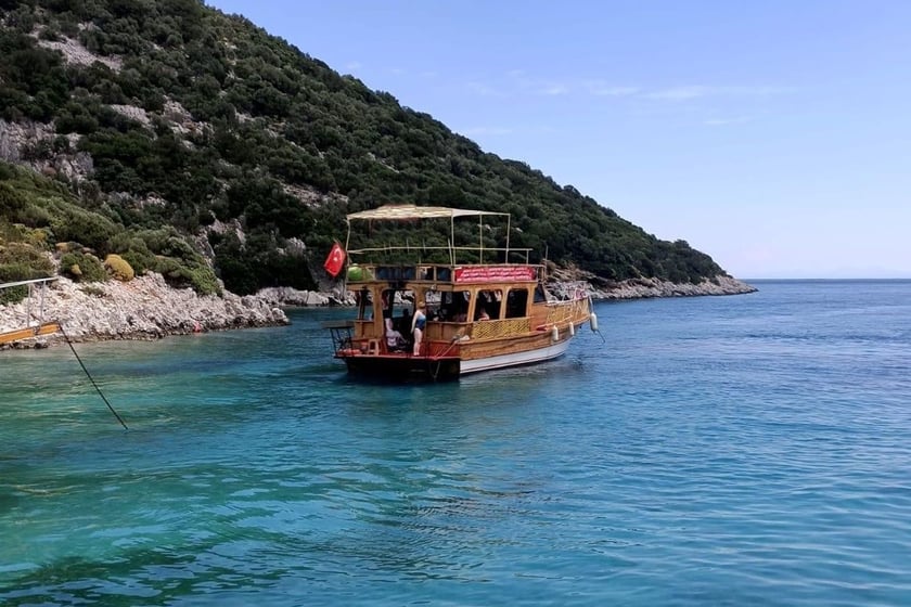 İzmir Goleta   25  invitados 14 m Número de anuncio: #10828 2