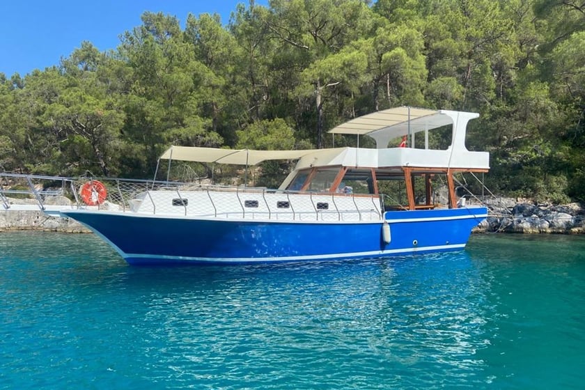 Demre Gulet 3 cabin 6 berths 8 guests 11.9 m Listing Number: #10862