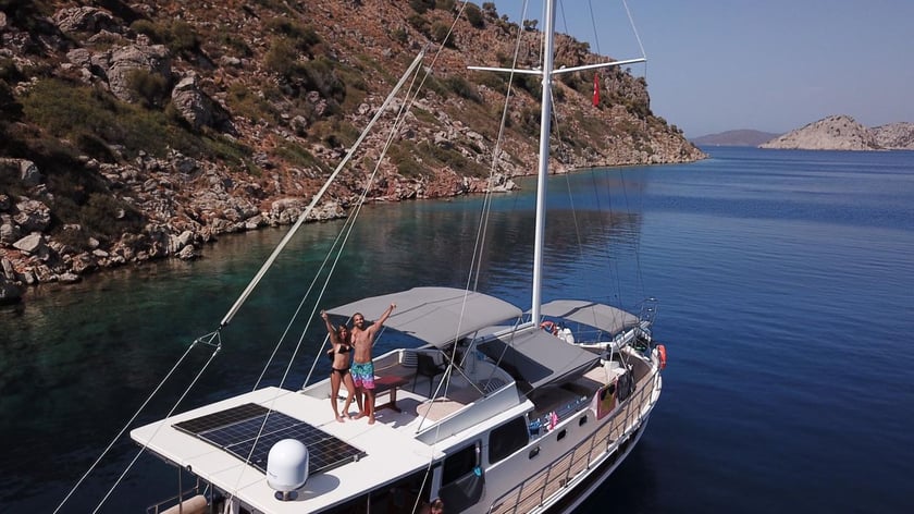 Selimiye Gulet 3 cabin 6 berths 6 guests 15 m Listing Number: #10898 4