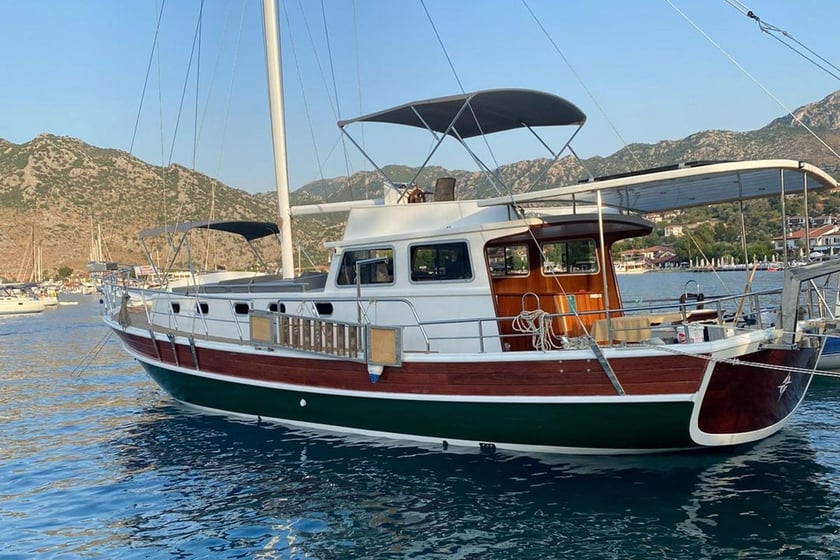 Selimiye Gulet 3 cabin 6 berths 6 guests 15 m Listing Number: #10898 2