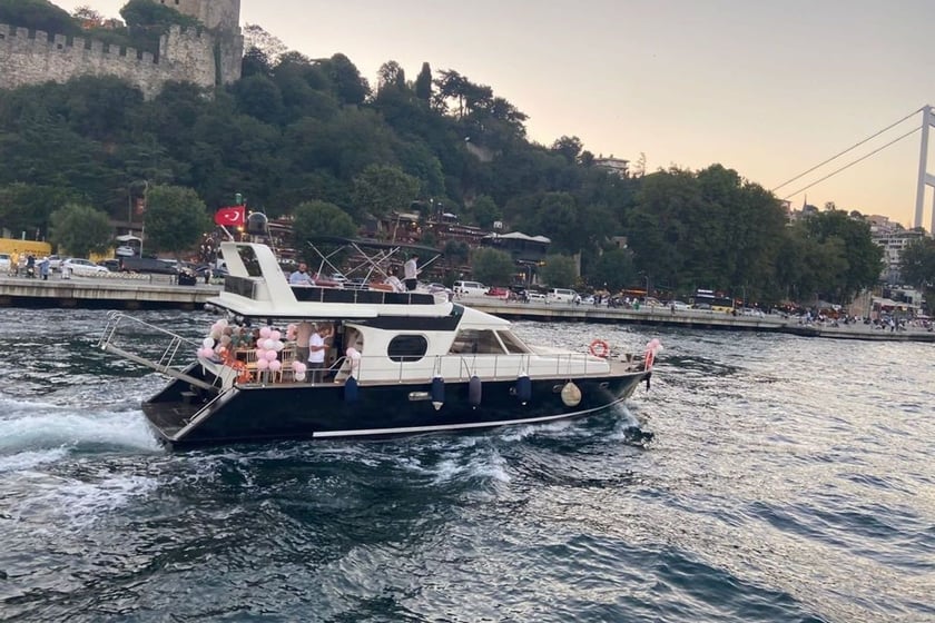 Bebek Yacht à moteur   Invités 12  18 m Numéro de l'annonce: #10956 2