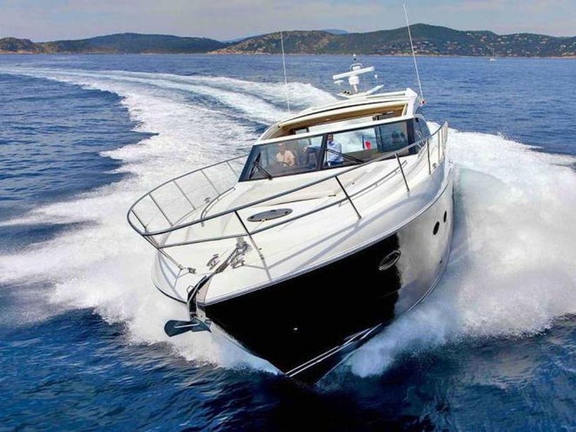 Gocek Motor Yacht 3 cabin 6 berths 6 guests 19.7 m Listing Number: #10973