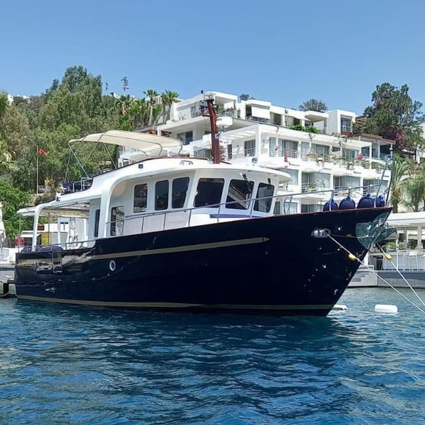 Bodrum Yate a motor Cabina 2  3  literas 10  invitados 14.8 m Número de anuncio: #10976 2