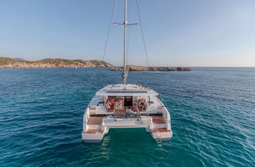 Marmaris Katamaran 4 kabin Konaklama 8 kişi Seyir 8 kişi 11.93 m İlan No: #10993 3