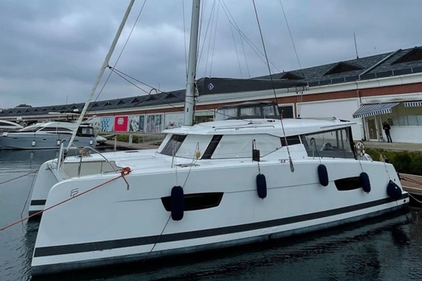 Marmaris Catamarano cabina 4  cuccette 10  10  ospiti 11.93 m Numero dell'inserzione: #10993