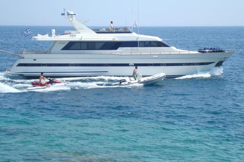 Göcek Yacht a motore cabina 4  cuccette 8  8  ospiti 26 m Numero dell'inserzione: #11009 4