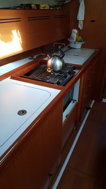 Orhaniye Zeilboot Cabine 3  4  slaapplaatsen 6  gasten 39 ft Lijstnummer: #11016 4