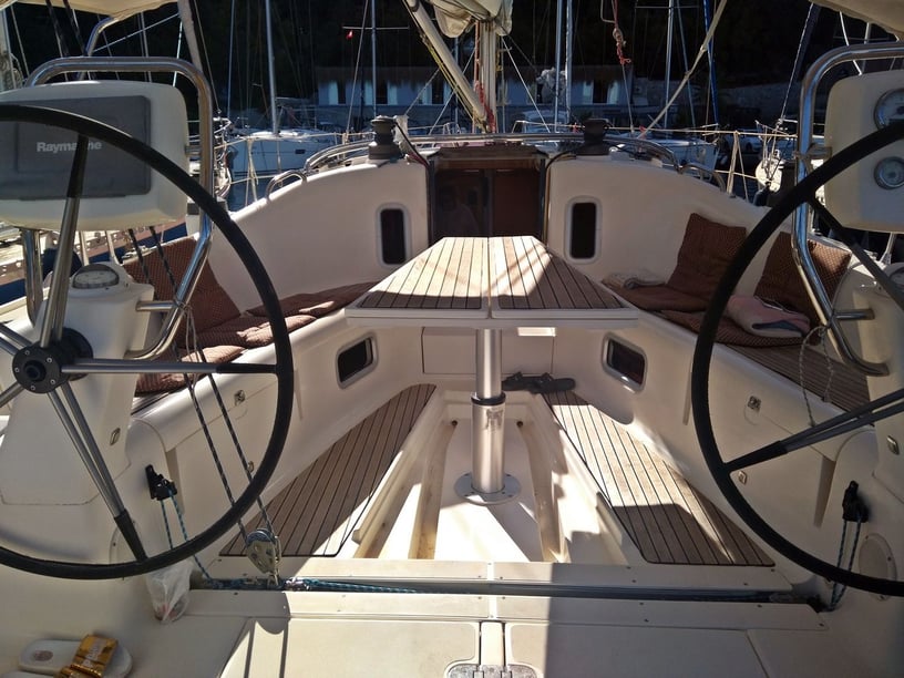 Fethiye Sailboat 2 cabin 4 berths 4 guests 11.98 m Listing Number: #11558 5