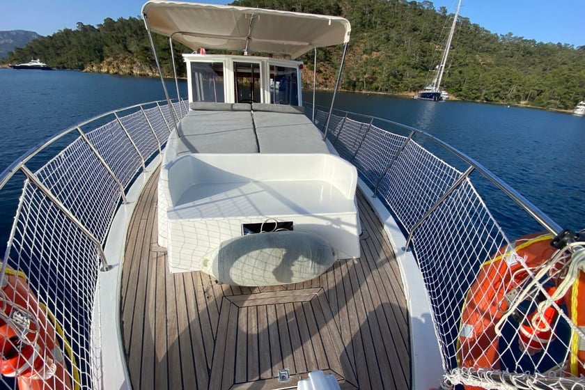 Göcek Motoryat   Seyir 6 kişi 12 m İlan No: #11966 5