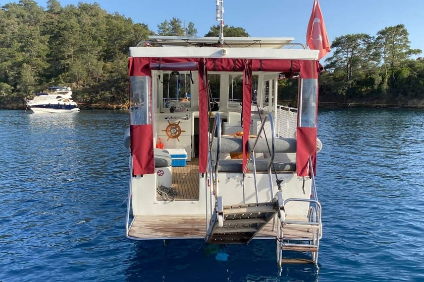 Göcek Motoryat   Seyir 6 kişi 12 m İlan No: #11966 4