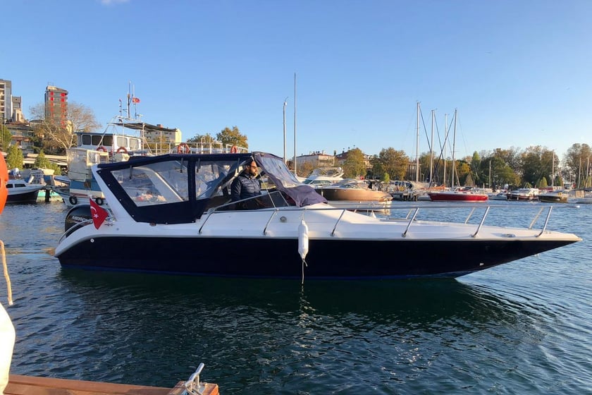 Yesilkoy Bateau à moteur   Invités 7  7.95 m Numéro de l'annonce: #12042