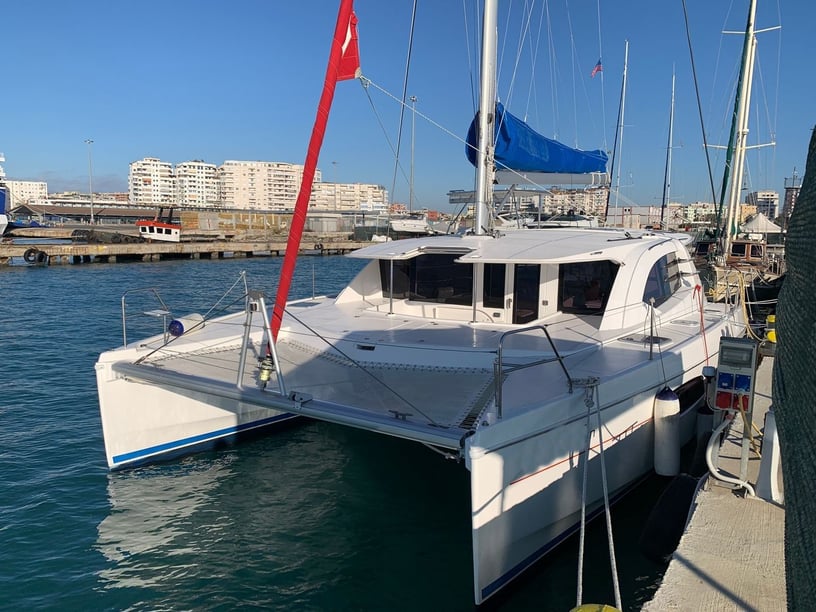 Yalova Catamaran Cabine 2  Couchettes 5  Invités 5  13 m Numéro de l'annonce: #12141