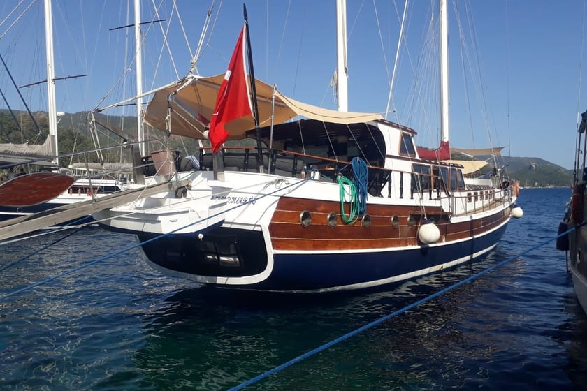 Marmaris Gulet Cabine 7  14  slaapplaatsen 14  gasten 24 m Lijstnummer: #12178 3