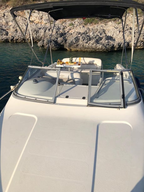 Bodrum Yate a motor Cabina 1  4  literas 4  invitados 7.4 m Número de anuncio: #12315 4