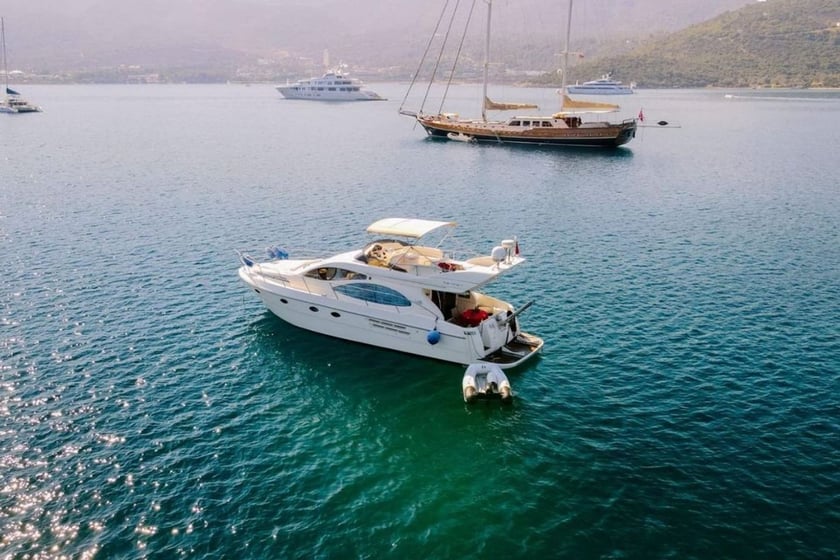 Bodrum Yate a motor Cabina 2  4  literas 4  invitados 16 m Número de anuncio: #12466 4