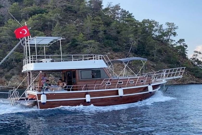 Gocek Gulet Cabine 2  4  slaapplaatsen 8  gasten 12 m Lijstnummer: #12473