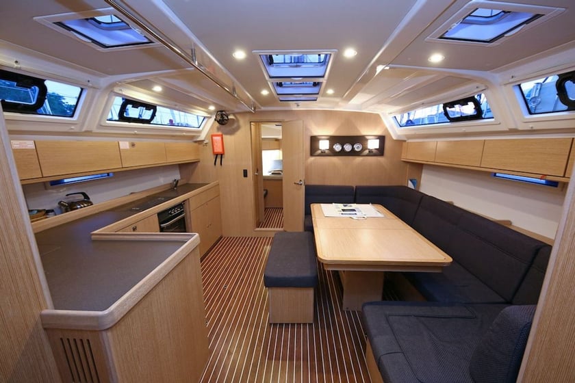 Göcek Yelkenli 4 kabin Konaklama 8 kişi Seyir 8 kişi 14.27 m İlan No: #12515 2