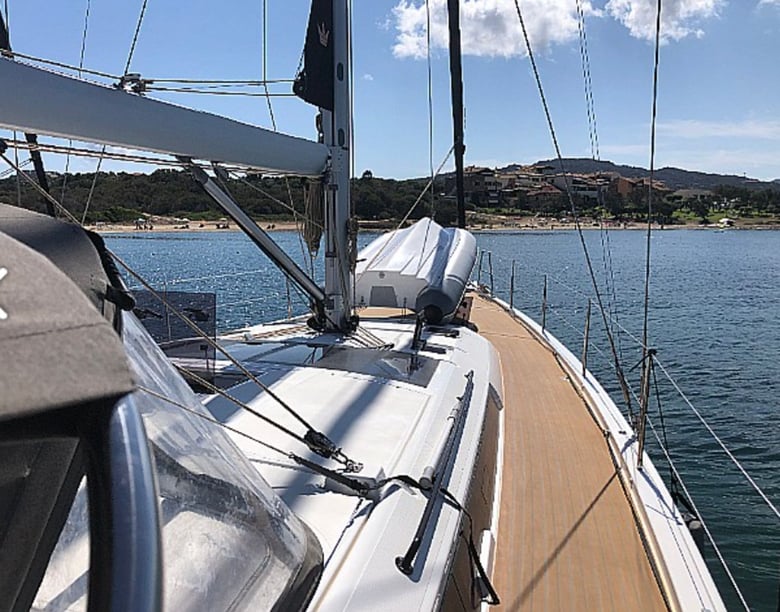 Porto Rotondo Zeilboot Cabine 6  10  slaapplaatsen 10  gasten 54 ft Lijstnummer: #12693