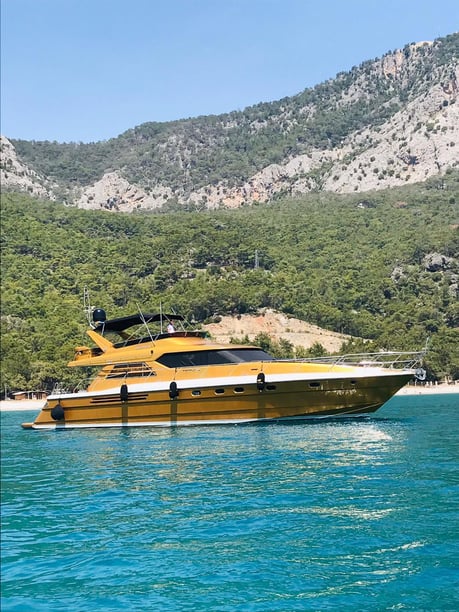 Antalya Motoryat 3 kabin Konaklama 6 kişi Seyir 6 kişi 24 m İlan No: #12826 3