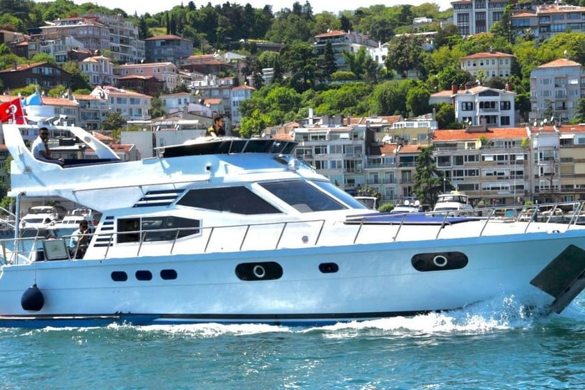 Kurucesme Yacht à moteur   Invités 10  15.5 m Numéro de l'annonce: #12867