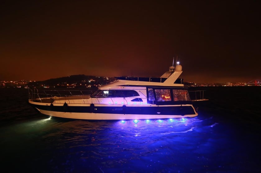 Kurucesme Yacht à moteur   Invités 12  15.75 m Numéro de l'annonce: #12869 2