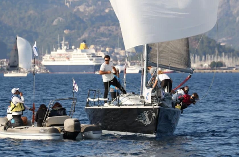 Marmaris Sailboat 1 cabin 2 berths 2 guests 30 ft Listing Number: #12892 2