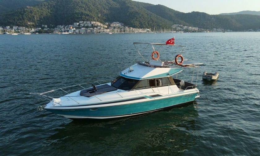 Fethiye Motoryat 2 kabin Konaklama 4 kişi Seyir 10 kişi 13.5 m İlan No: #12906