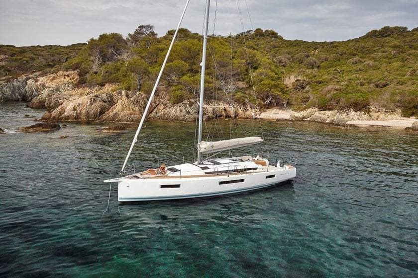 Göcek Barca a vela cabina 4  cuccette 8  8  ospiti 13.39 m Numero dell'inserzione: #12955 2