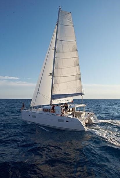 Bodrum Catamarano cabina 4  cuccette 8  8  ospiti 11.97 m Numero dell'inserzione: #13180