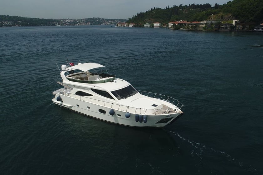 Bebek Yacht à moteur   Invités 10  18 m Numéro de l'annonce: #13188