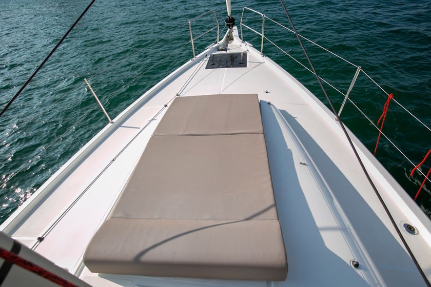 Volos Yelkenli 4 kabin Konaklama 8 kişi Seyir 10 kişi 44 ft İlan No: #13198 4